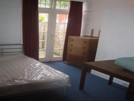 4 bedroom house to rent - Photo 4