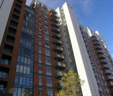 2 bedroom Flat To Let - Photo 5