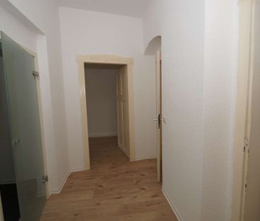 Sanierte 3 Raum-Erdgeschosswohnung sucht neuen Mieter! - Photo 4