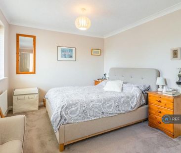 3 bedroom detached house to rent - Photo 6