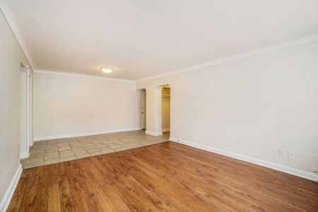 For Lease - 726 Edison Avenue Unit# 1, Carlingwood - Westboro and Area, Ontario - Photo 3