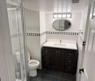 For Lease - 6 Logstone Crescent, Toronto, Ontario - Photo 5