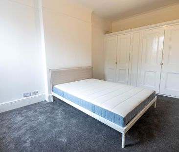 1 bedroom in a house share to rent - Photo 6