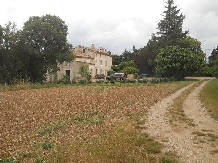 Maison de 200m2 à louer sur Sarrians - Photo 4
