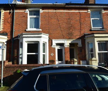 4 bedroom terraced house to rent - Photo 6