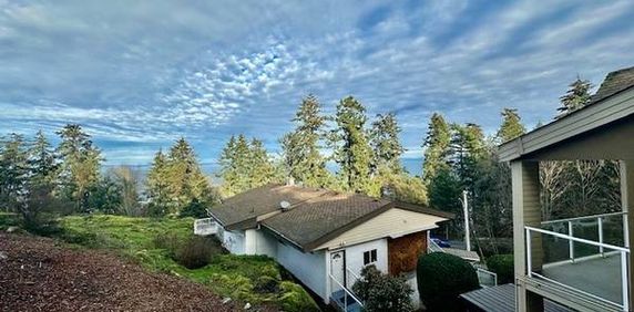 Top Floor One Bedroom Units at 4550 Cordova Bay Rd - Photo 2