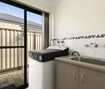 Beautiful 3-Bedroom Home in Erskine - Photo 6