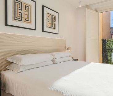 The Four Suites - Photo 2