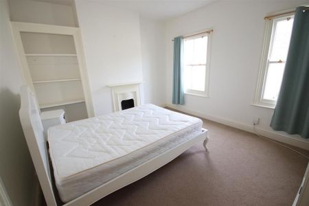 3 bedroom house to rent - Photo 3