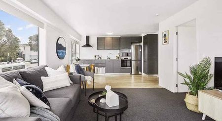 Sunny One Bedroom with views of Lyall Bay - Photo 3