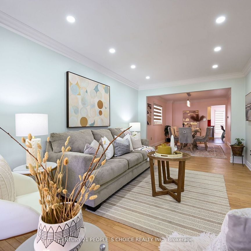 For Lease - 6008 Grossbeak Drive, Mississauga, Ontario - Photo 1