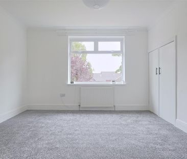 2 bedroom Flat to rent in Whinneyfield Road, Walkergate, Newcastle ... - Photo 5