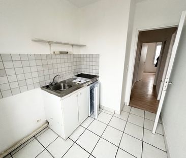 A louer appartement Brest Jaurès T2 dernier étage 37 M2 - Photo 6