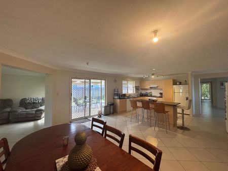 Elegant Eucalyptus - Photo 2