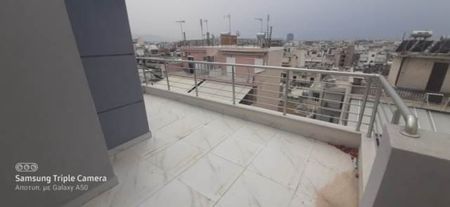(For Rent) Residential Maisonette || Piraias/Piraeus - 167 Sq.m, 3 Bedrooms, 1.400€ - Photo 2