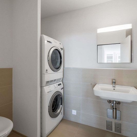 Ihr neues Zuhause nur wenige Schritte vom See - Photo 1