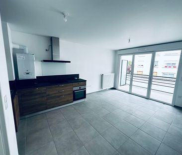 Location Appartement 2 pièces 41m² - Photo 1