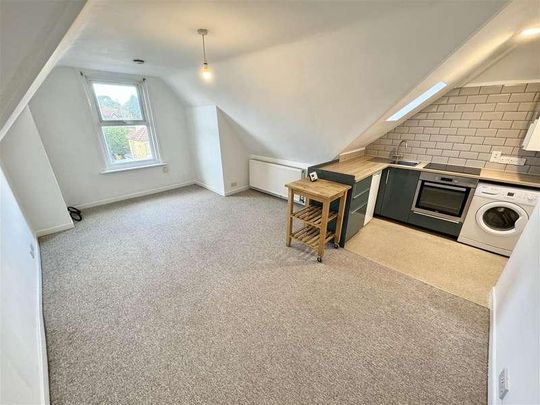 Balmoral Road, Lower Parkstone, Poole, BH14 - Photo 1