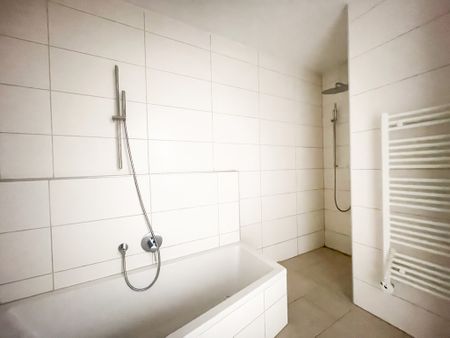 Eferding: Dachgeschosswohnung mit Garten zur Miete in bester Zentrumslage! - Photo 5