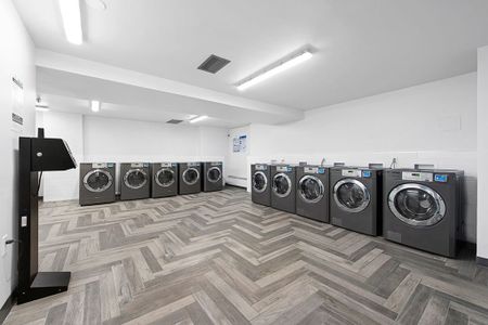 Highland Park Apartments - Photo 2