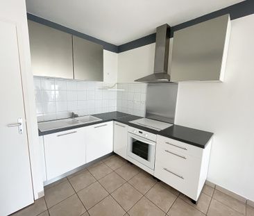 LOCATION - APPARTEMENT T2 68M² - CENTRE DE FEYZIN Feyzin (69320) Le... - Photo 2