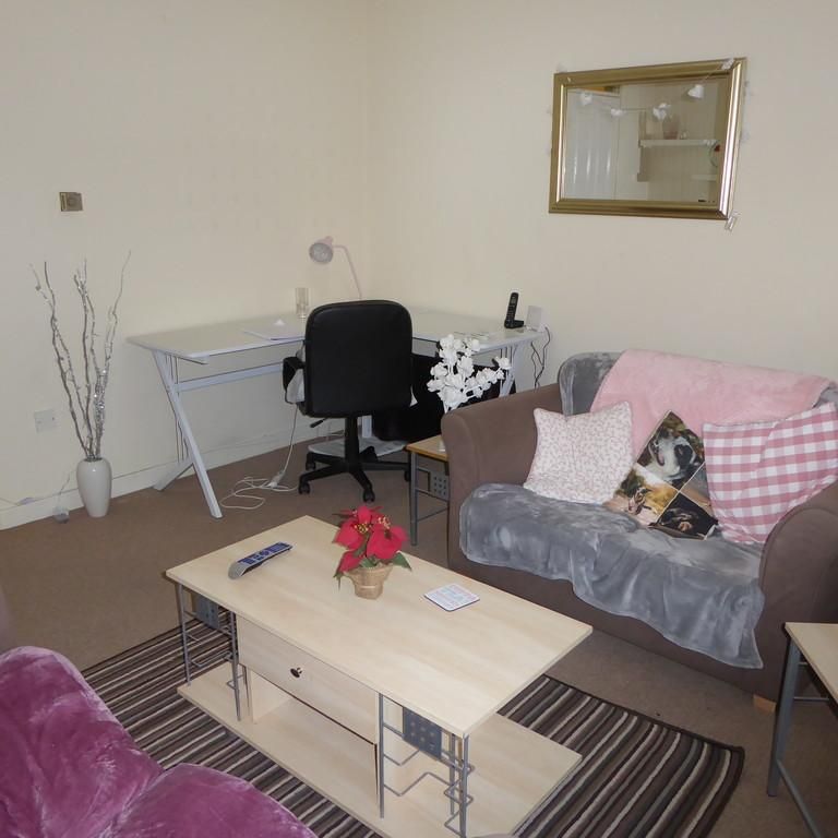 1 bedroom apartment to rent - Photo 1