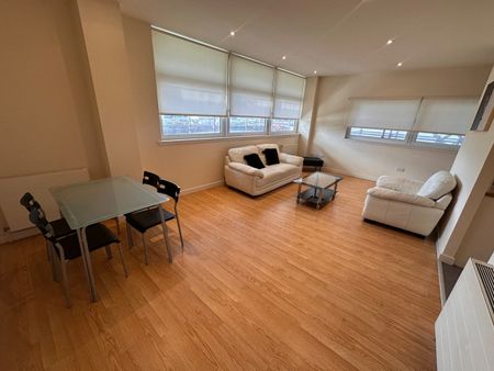 2 Bed Flat, Castlebank Place, G11 - Photo 3