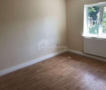 Wormalds View, Dewsbury, WF12 - Photo 3