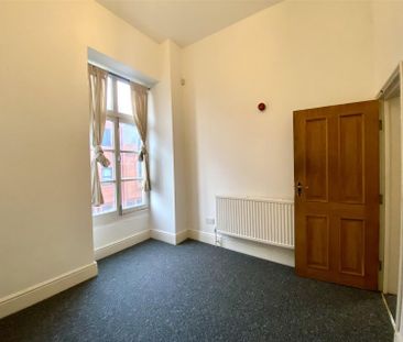 Surrey Street, Stokes Croft, BS2 8PS - Photo 5