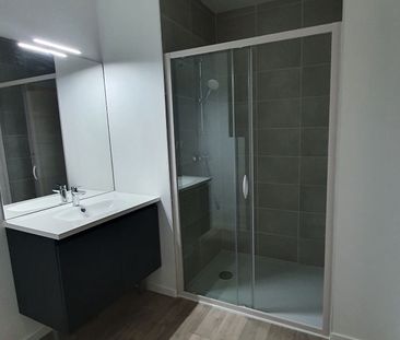 Location Appartement 2 pièces 44m² CHARTRES DE BRETAGNE 35131 - Photo 3