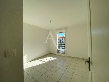 Location Appartement 3 pièces 63m² - Photo 4