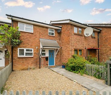 Arkley Crescent, Walthamstow - Photo 2
