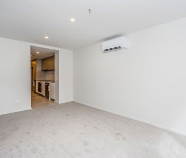 215/38 Oakden Street, Greenway. - Photo 6