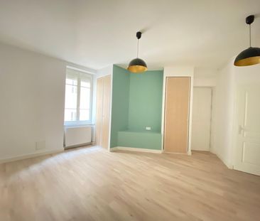 Location Appartement 3 pièces 53m² LYON 7ème - Photo 5