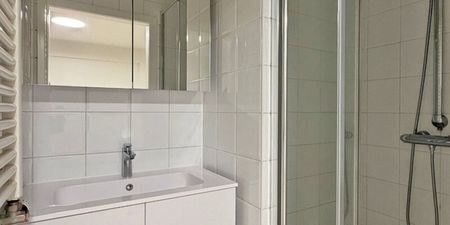 Appartement te huur in Knokke voor € 1.175 met 2 slaapkamers - Photo 3