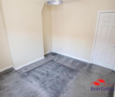 2 bedroom semi-detached house to rent - Photo 4