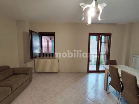 Trilocale via Rinaldo d'Aquino 1, Montella - Photo 2