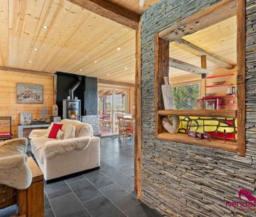 Unique chalet with sauna and jacuzzi, weekly rental - Photo 2