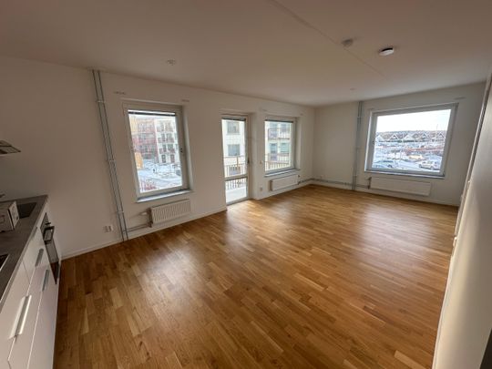 Bäckby Torgg. 22 -2rok(lgh 1112) - Photo 1