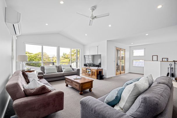 Furnished Family Home - Photo 1