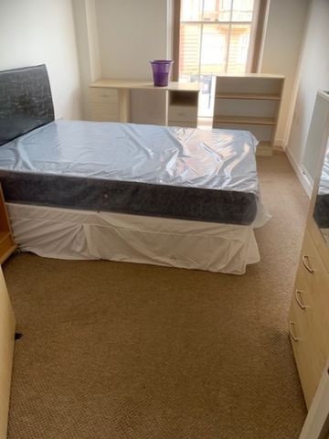 7 Bed Student Accommodation - Photo 4