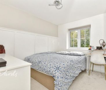 2 bedroom semi-detached house to rent - Photo 3