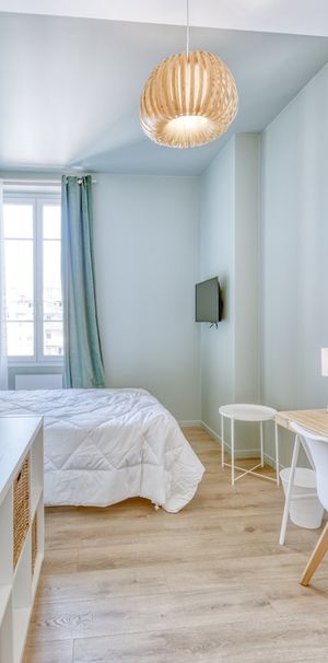 ANGLETERRE Colocation 5 chambres à Nice - Photo 1