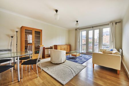 2 bedroom apartment to rent - Photo 3