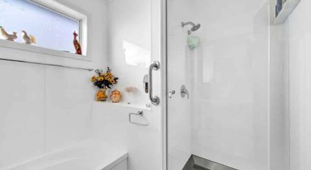 Low Maintenance Brick Home - Photo 5