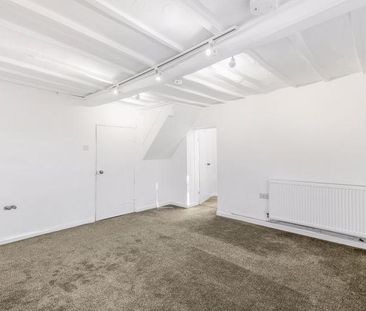 2 bedroom semi-detached house to rent - Photo 2