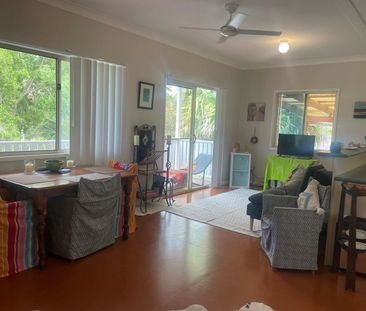 HOLIDAY LET - CLOSE TO GOLF COURSE - Photo 3