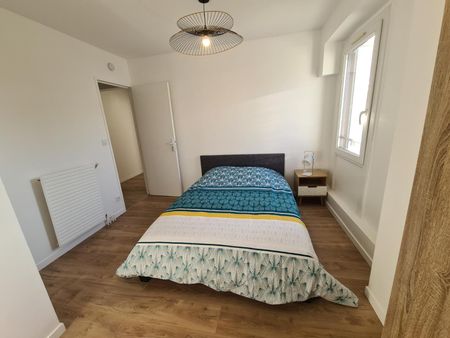 Location Appartement 5 pièces 89m² ANGERS 49000 - Photo 3