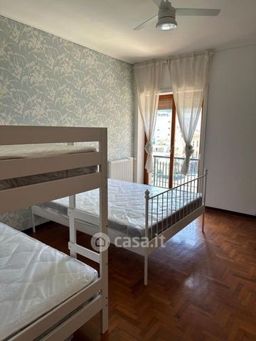 Quadrilocale in Affitto in Piazza Angelina Lauro a Sorrento - Foto 3