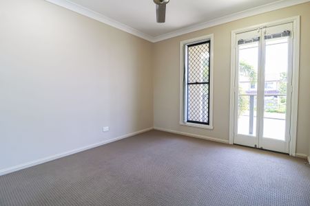 MODERN 3 BEDROOM HOME CLOSE TO CBD! - Photo 3